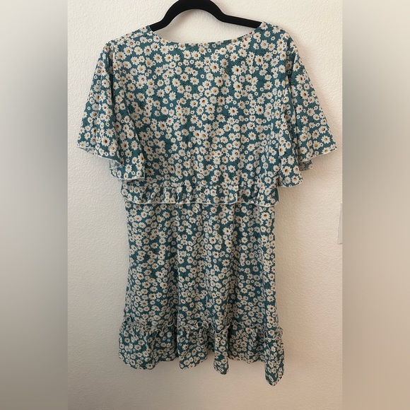 Floral Blue and White Dress - Picture 3 of 6